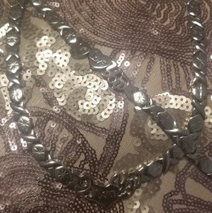 Necklace and bracelet set